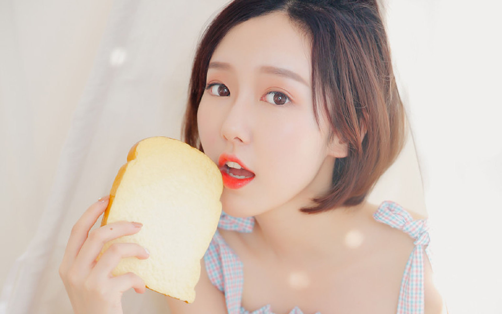 大型森林徒步穿越，探索未知的自然奇境，森林徒步的美言美句